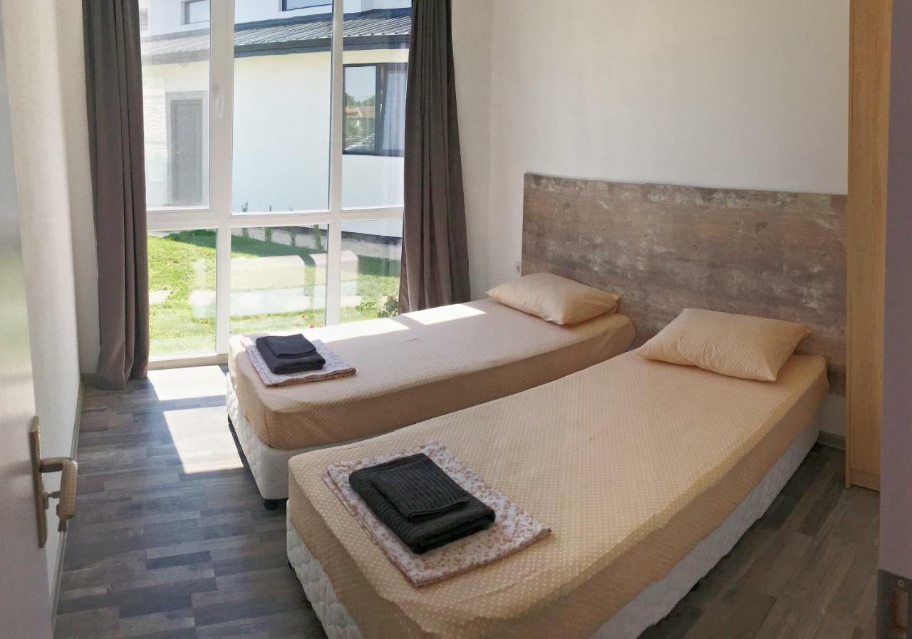 Karia Apartments شابلا المظهر الخارجي الصورة