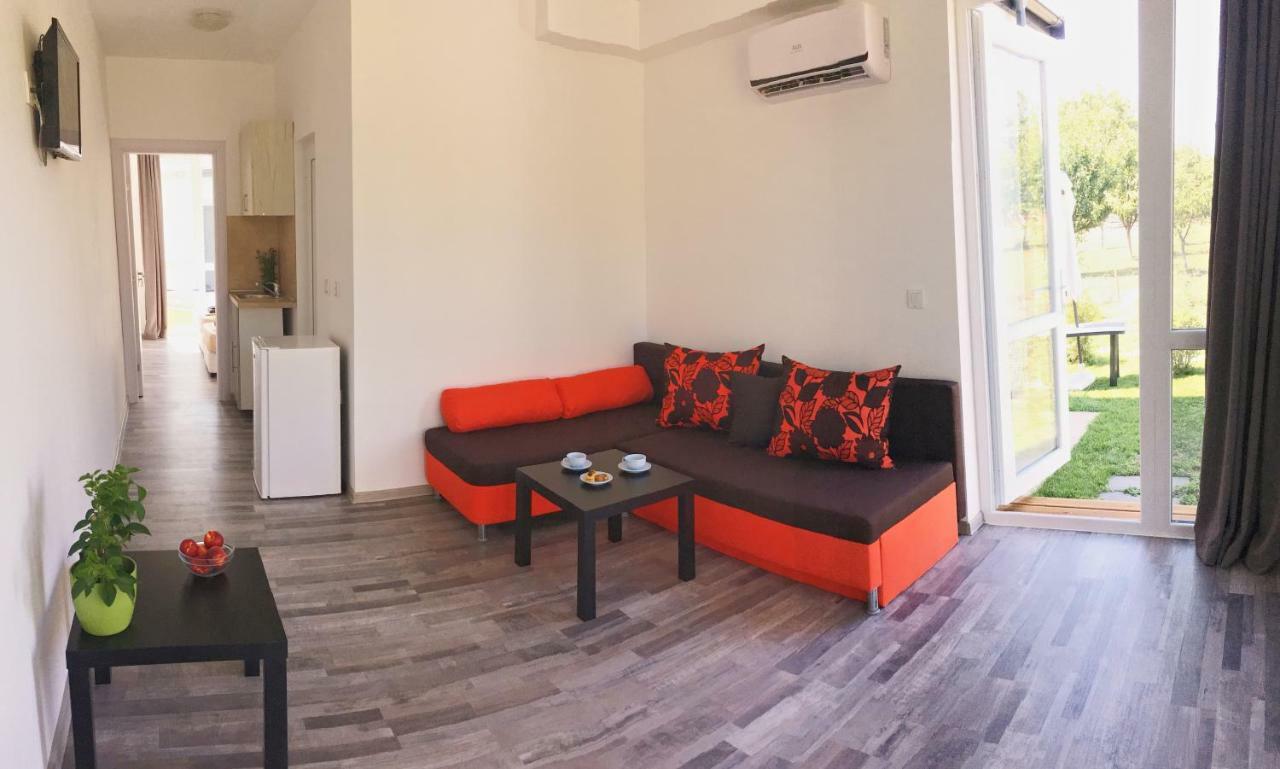 Karia Apartments شابلا المظهر الخارجي الصورة